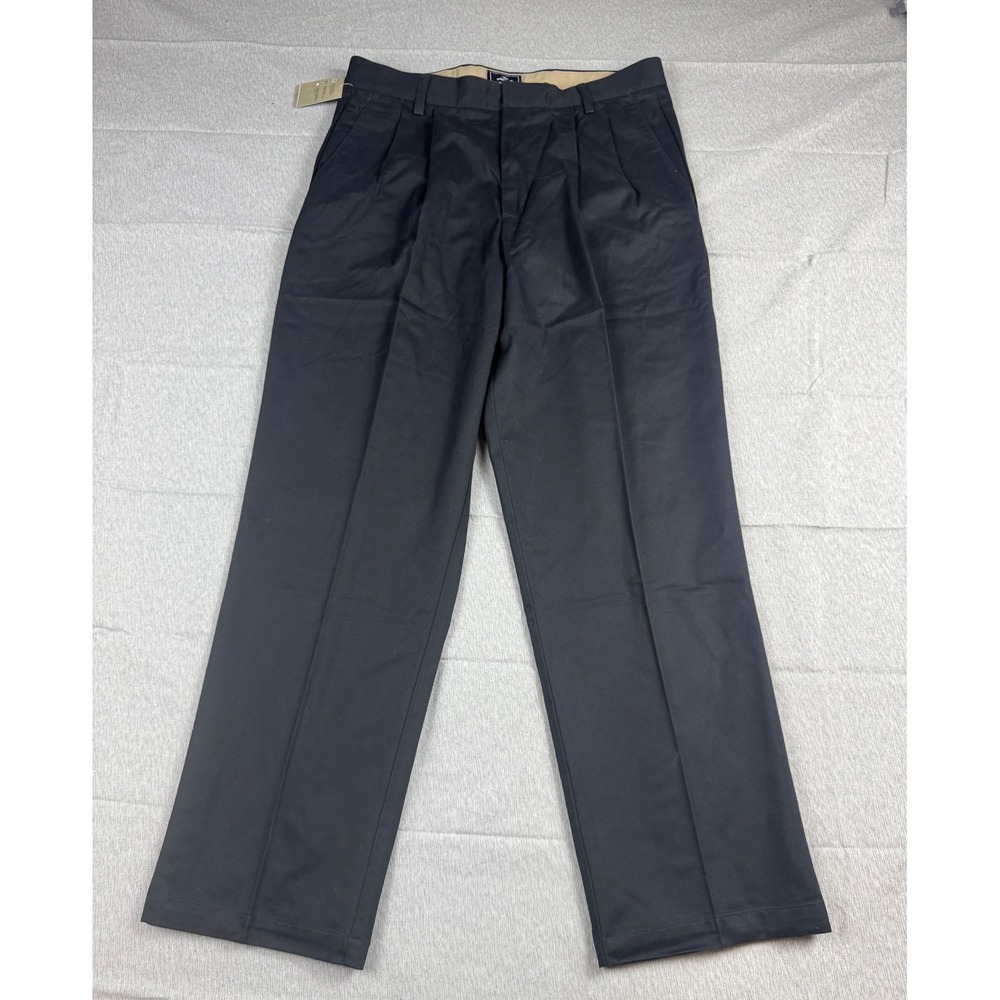 Dockers D4 Relaxed Fit True Chino Pleated Pants Mens 34x32 (34x31) Black NWT